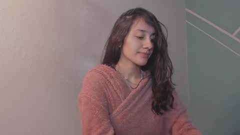 Lucy Herrera online show from February 13, 1:29 am