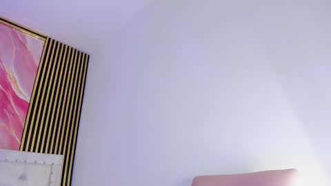 Snapshot of lucy_boobss chatting on October 20, 11:13 am Lucy online show from October 20, 11:13 am