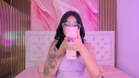 Lucy online show from February 4, 11:13 am