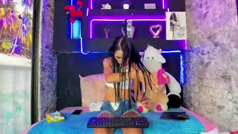 Lucy unlimit come back here  online show from June 28, 7:53 pm