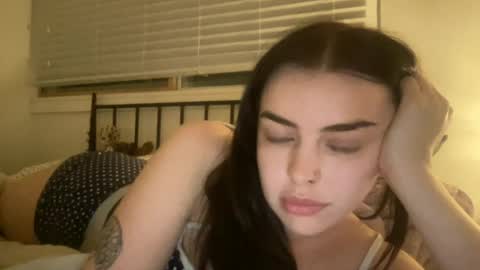 Lucyloo online show from July 20, 10:39 am