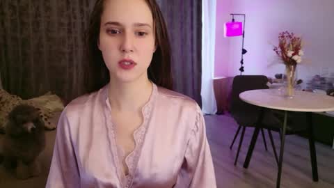 Lucy Rose online show from April 3, 2:04 pm