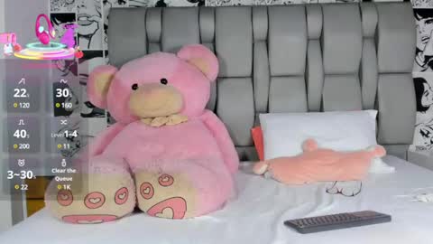 Snapshot of lucyrosse_ chatting on February 28, 11:36 am Lucy online show from February 28, 11:36 am