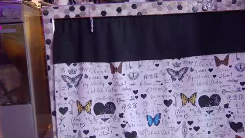 Lucy online show from October 7, 7:40 pm