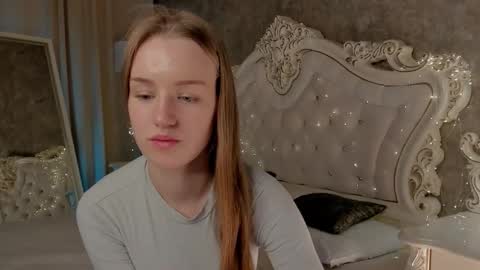 Lucy online show from October 5, 1:05 pm