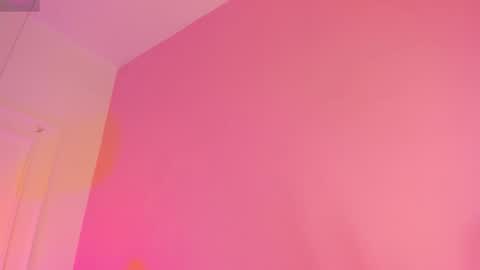 Lucy online show from December 22, 4:26 am