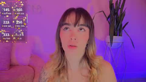 Lucy online show from December 19, 5:32 am