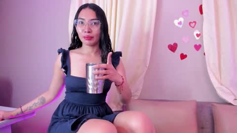 Lucy Liiu online show from October 12, 11:07 pm