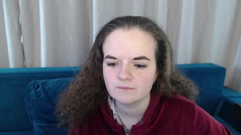 Snapshot of luisa_rosee chatting on March 1, 8:34 am Luisa Rosee online show from March 1, 8:34 am