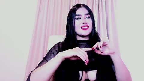 Luisa Diaz online show from August 2, 9:07 pm