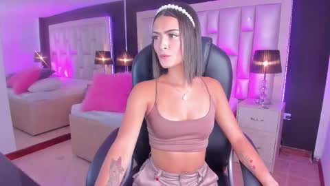 Luisa  online show from March 22, 4:13 pm