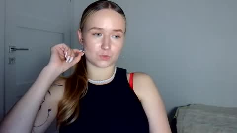 Lulu Baby18 online show from May 9, 5:04 pm