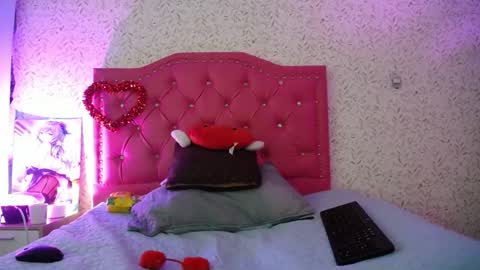 Snapshot of luly_blue chatting on September 17, 4:21 am Luly online show from September 17, 4:21 am