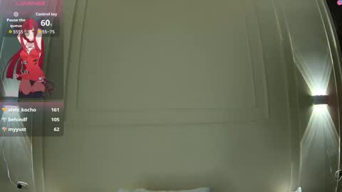 luna and banji online show from November 30, 9:02 am