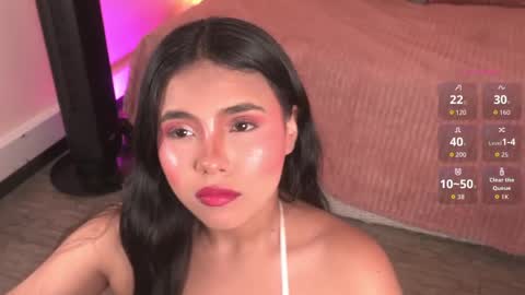 Lunita online show from April 11, 7:50 pm