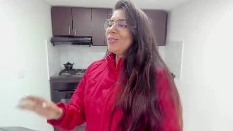 Snapshot of luna_dumont chatting on September 30, 11:16 am luna online show from September 30, 11:16 am