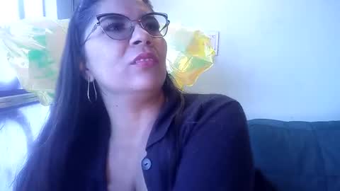 Snapshot of luna_dumont chatting on September 25, 1:54 pm luna online show from September 25, 1:54 pm