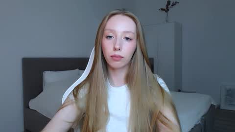 Snapshot of luna_insanity chatting on October 20, 7:39 pm Luna online show from October 20, 7:39 pm