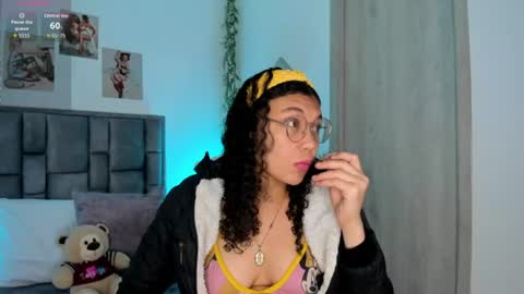 Luna jone online show from July 28, 12:34 pm