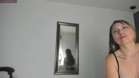 Snapshot of luna_killari chatting on September 29, 11:37 am luna killari online show from September 29, 11:37 am