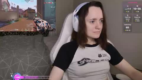 luna_loveeee online show from January 11, 4:50 am