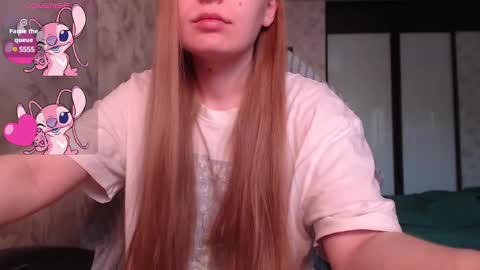 Snapshot of luna_loveisgood chatting on February 26, 8:39 am Luna online show from February 26, 8:39 am