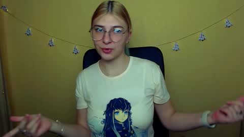 Luna online show from December 15, 9:35 am