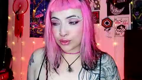 MISS LUNA  online show from February 23, 8:50 pm