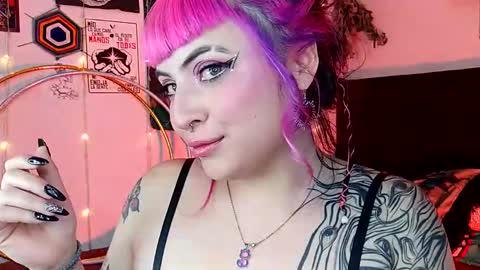 MISS LUNA  online show from January 23, 5:56 am