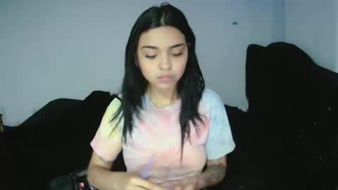 luna_velvet7 online show from May 12, 5:59 am