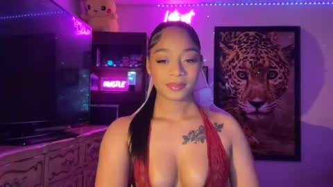 lunaa_11 online show from July 25, 7:26 am