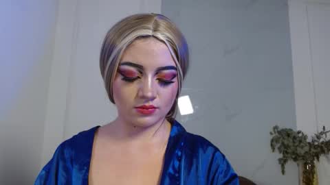 LunaaMonroe online show from November 10, 12:11 pm