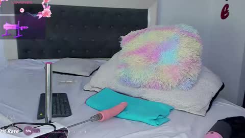 Luna online show from March 26, 6:20 pm