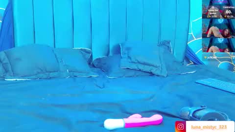 Luna online show from February 21, 8:42 pm