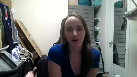 lunapixie2020 online show from May 13, 3:45 am