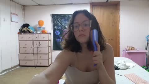 lunaquinn45 online show from December 30, 1:26 am