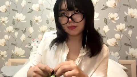 Yuna online show from October 10, 8:14 pm