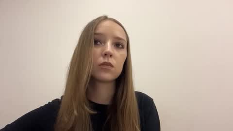 lunarleya online show from July 28, 8:52 pm