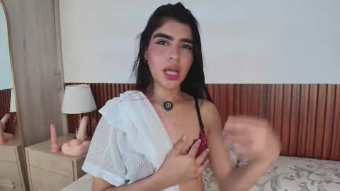 Luna Rousse online show from February 28, 1:16 am