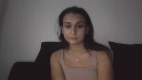 Snapshot of lunasky04 chatting on October 1, 3:39 pm lunasky04 online show from October 1, 3:39 pm