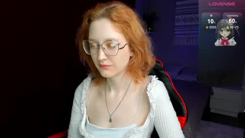 lunaterry online show from June 1, 8:16 am