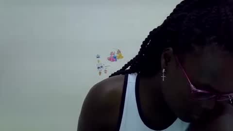 Snapshot of lupitah_ chatting on March 3, 8:50 pm sweet girl online show from March 3, 8:50 pm