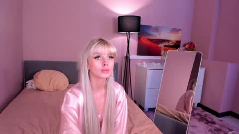 Lura-Lust online show from July 24, 12:14 pm