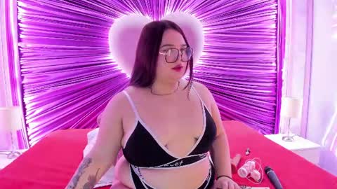 LushiLoce online show from July 17, 3:11 am