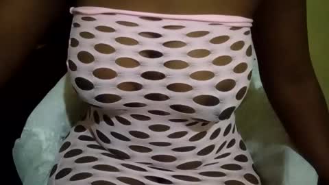 Nessy online show from December 14, 2:06 am