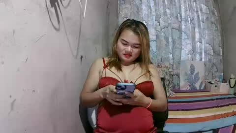 Flora Mae online show from February 6, 3:43 am