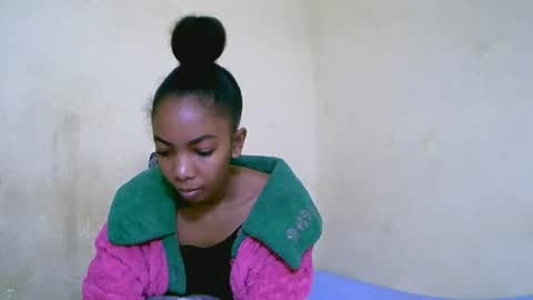 lutchia online show from September 10, 7:03 pm