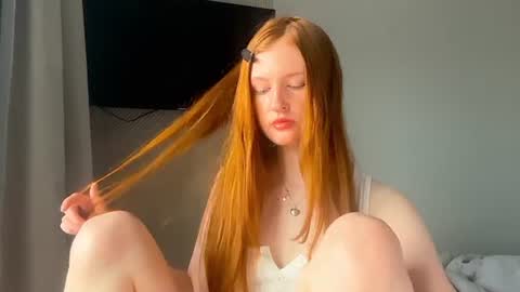 lux_angel online show from June 11, 12:32 am