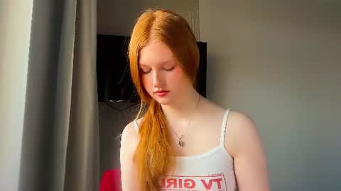 lux_angel online show from June 24, 11:37 pm