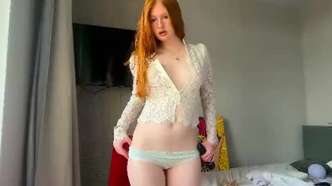 lux_angel online show from June 25, 11:50 pm